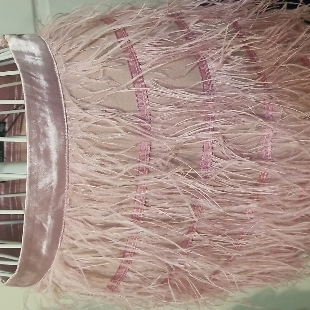 Missguided pink petite ostrich feather miniskirt. Size 2 petite. NWT - Picture 3 of 11